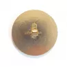 Pin's soviétique rond en l'honneur de la paix, illustré d'une colombe et marqué par le mot "paix" en plusieurs langues.