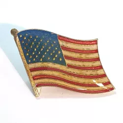 Pin's drapeau des États-Unis, en rouge, bleu, blanc, avec bordures et étoiles en or.