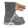 Rangers chaussures militaires en cuir noir et brun, de la marque "Iturri", avec lacets blanc et de taille 39.